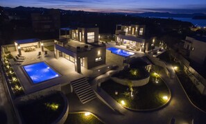 Exterior - New Lux villa★Sauna & Jacuzzi★2 Private Heated Pool★ 24sleeps★Walk to everything (Galatas)