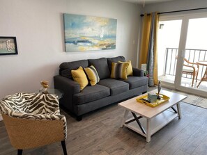 Smart TV - Oceanview Beach Getaway, Great balcony!! (Galveston)