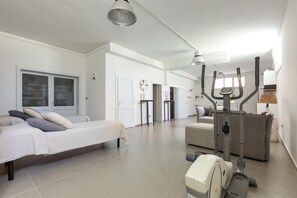 1 Schlafzimmer, Bügeleisen/Bügelbrett, Internetzugang