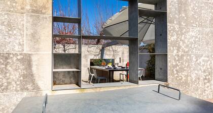 Suite More by BarbarHouse