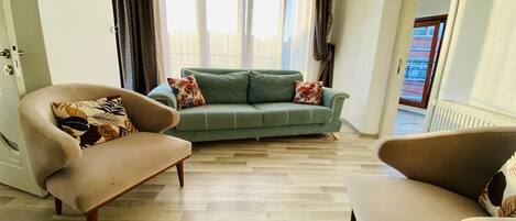 Suite Studio Confort | Bureau, Wi-Fi gratuit