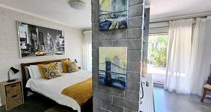 Industrial 11 - 1BRM Unit with Courtyard & Parking