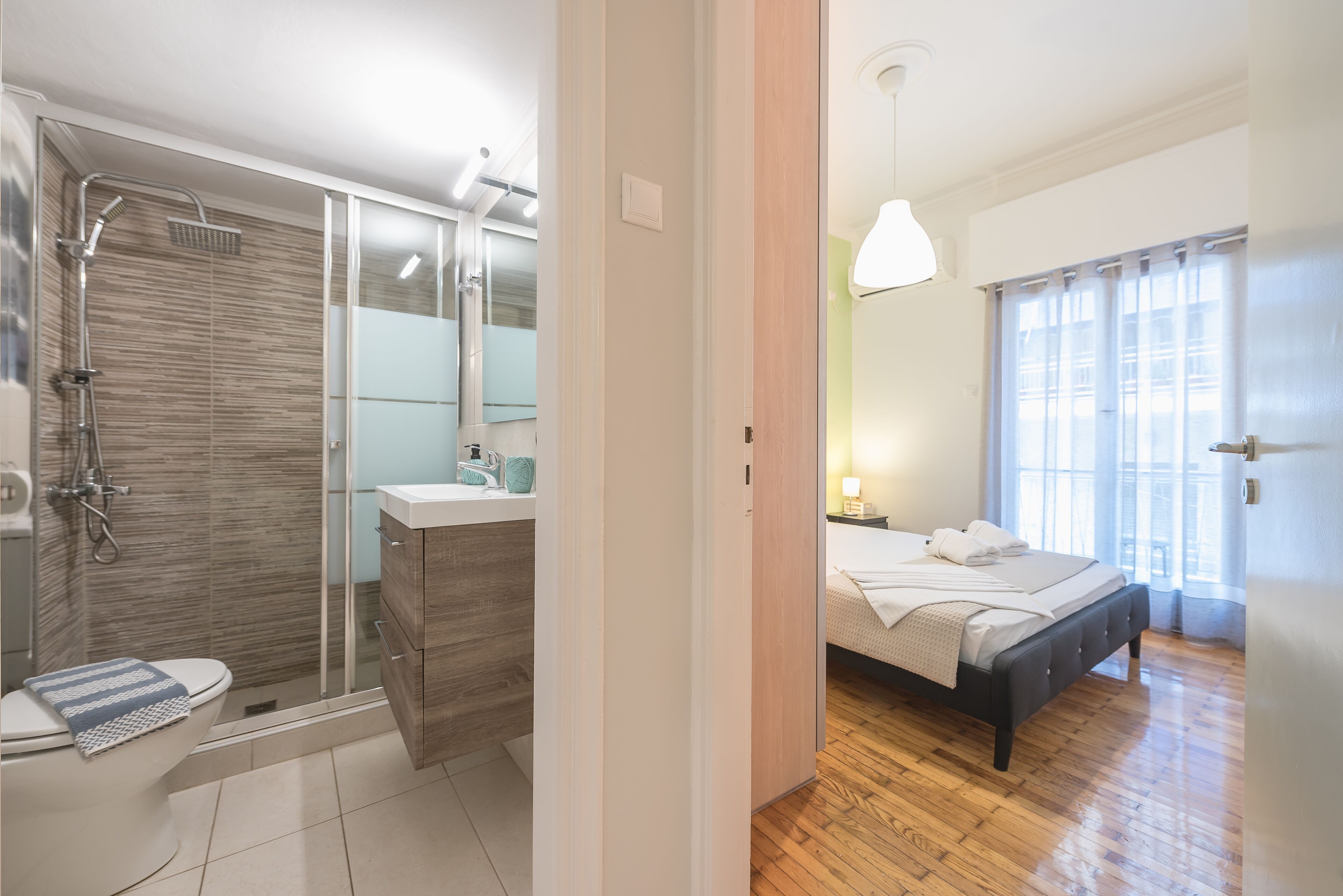 Erythros Boutique Suite By Cloudkeys