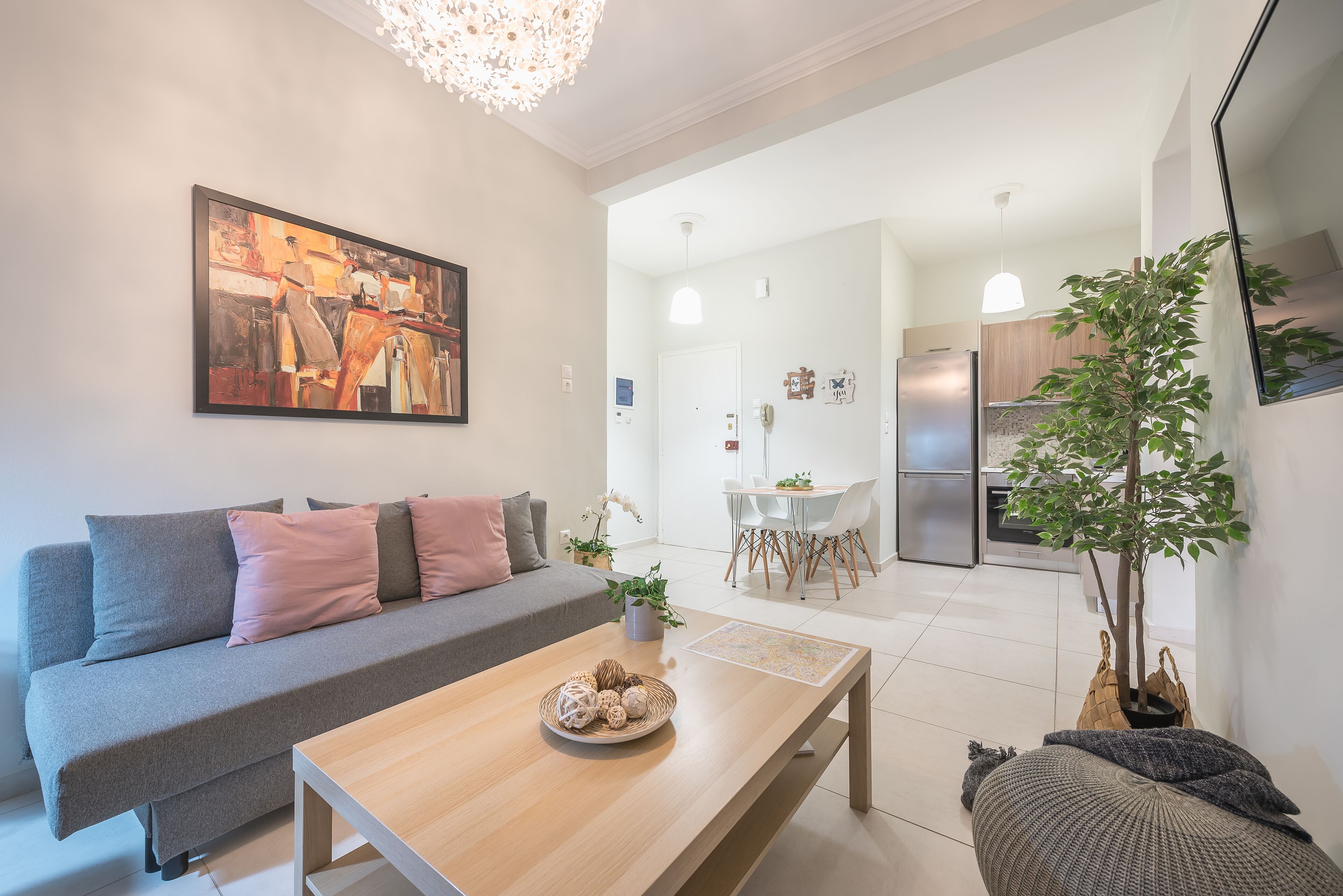 City Apartment | Living area | Flat-screen TV