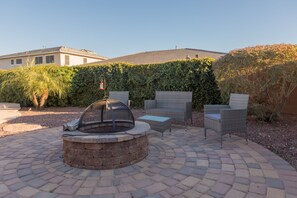 House (18519 Surprise) | Terrace/patio