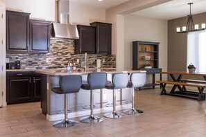 House (18519 Surprise) | Private kitchen