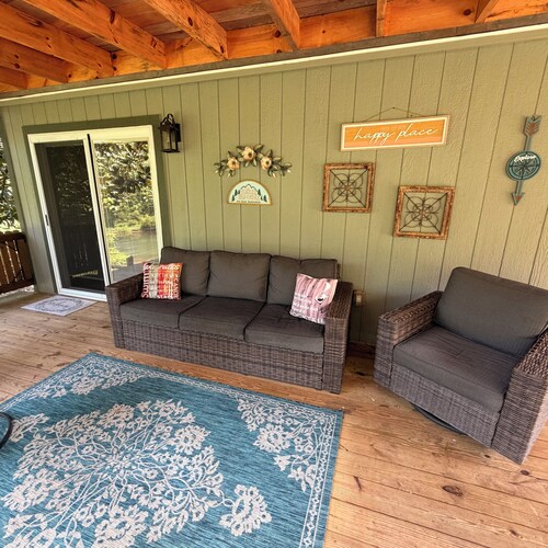 Magnolia Cabin