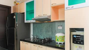 客房 | 私人廚房 | 電冰箱、爐台、鍋具/餐盤/廚房用品