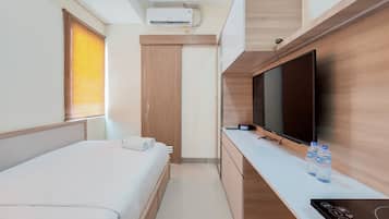 Room | 1 bedroom, free WiFi, bed sheets