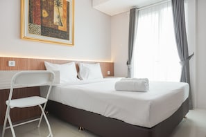 Room | 1 bedroom, free WiFi, bed sheets - Comfortable and Minimalist Studio Apartment at Woodland Park Residence (Jakarta)