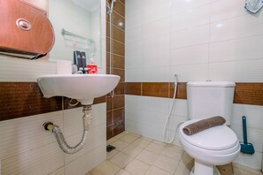 Room | Bathroom - Simple and Cozy Living Studio Apartment at Margonda Residence (Depok)