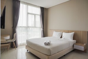 Room | 1 bedroom, free WiFi, bed sheets - Minimalist and Comfort Living 1BR at Ciputra International Apartment (Jakarta)