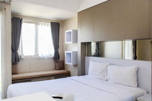 Room - Homey and Tidy Studio at The Oasis Apartment (Cikarang)