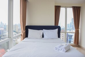 Room - Spacious and Elegant 3BR at Menteng Park Apartment (Jakarta)