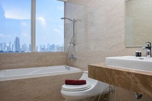 Bathroom - Spacious and Elegant 3BR at Menteng Park Apartment (Jakarta)