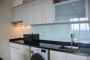 Room | Private kitchen - Spacious and Elegant 3BR at Menteng Park Apartment (Jakarta)