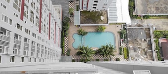 Simply Homey Studio at Vida View Apartment