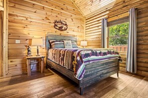 3 soverom, strykejern/-brett, wi-fi (inkludert) og sengetøy