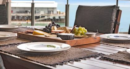 Seaside Serenity: Ocean View ~ Balcony Dining