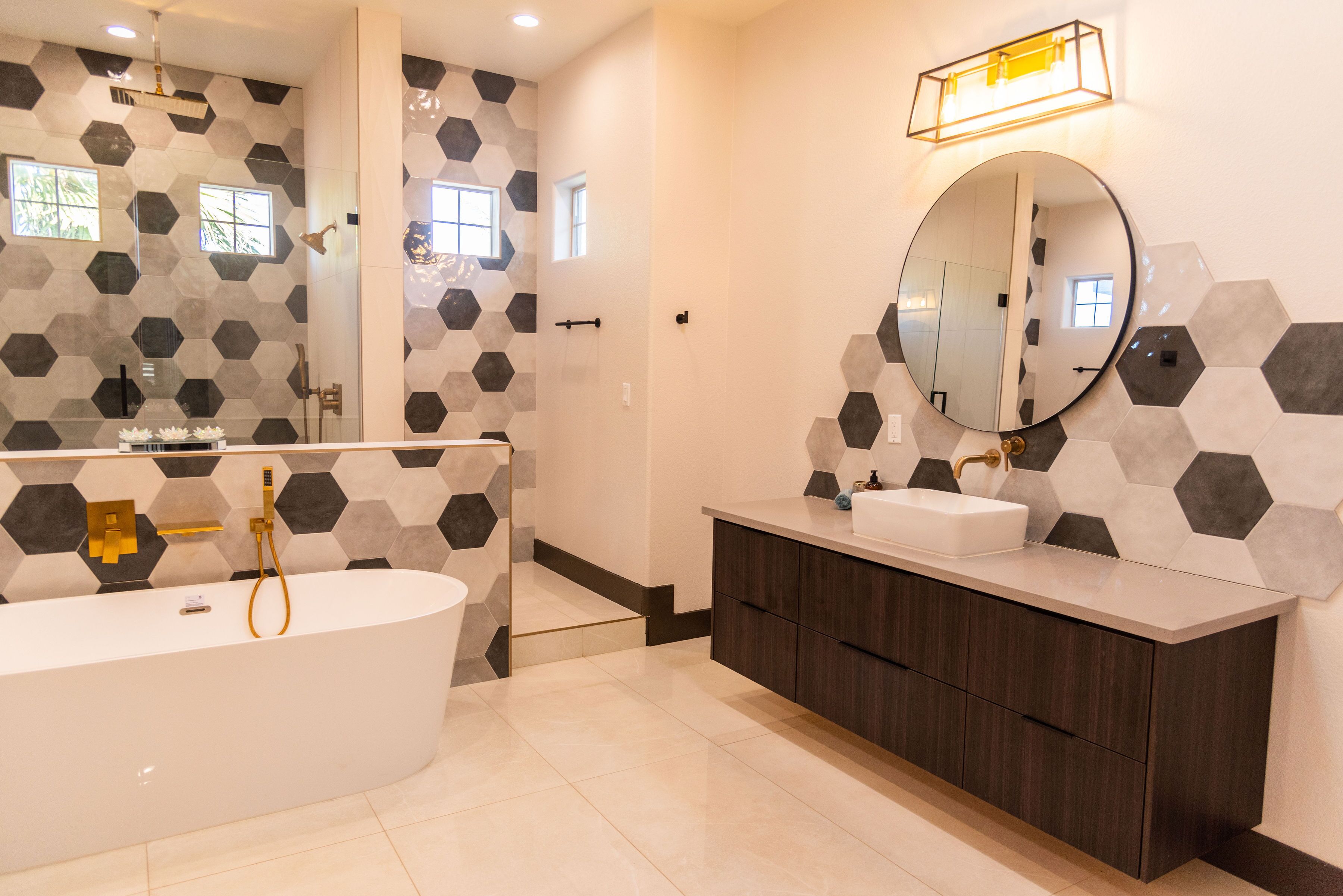 Combined shower/tub, hair dryer, towels, soap