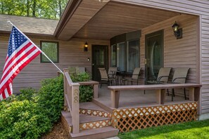 Terrace/patio - Lakefront Retreat with Dock and Fire Pit (Gilbertsville)