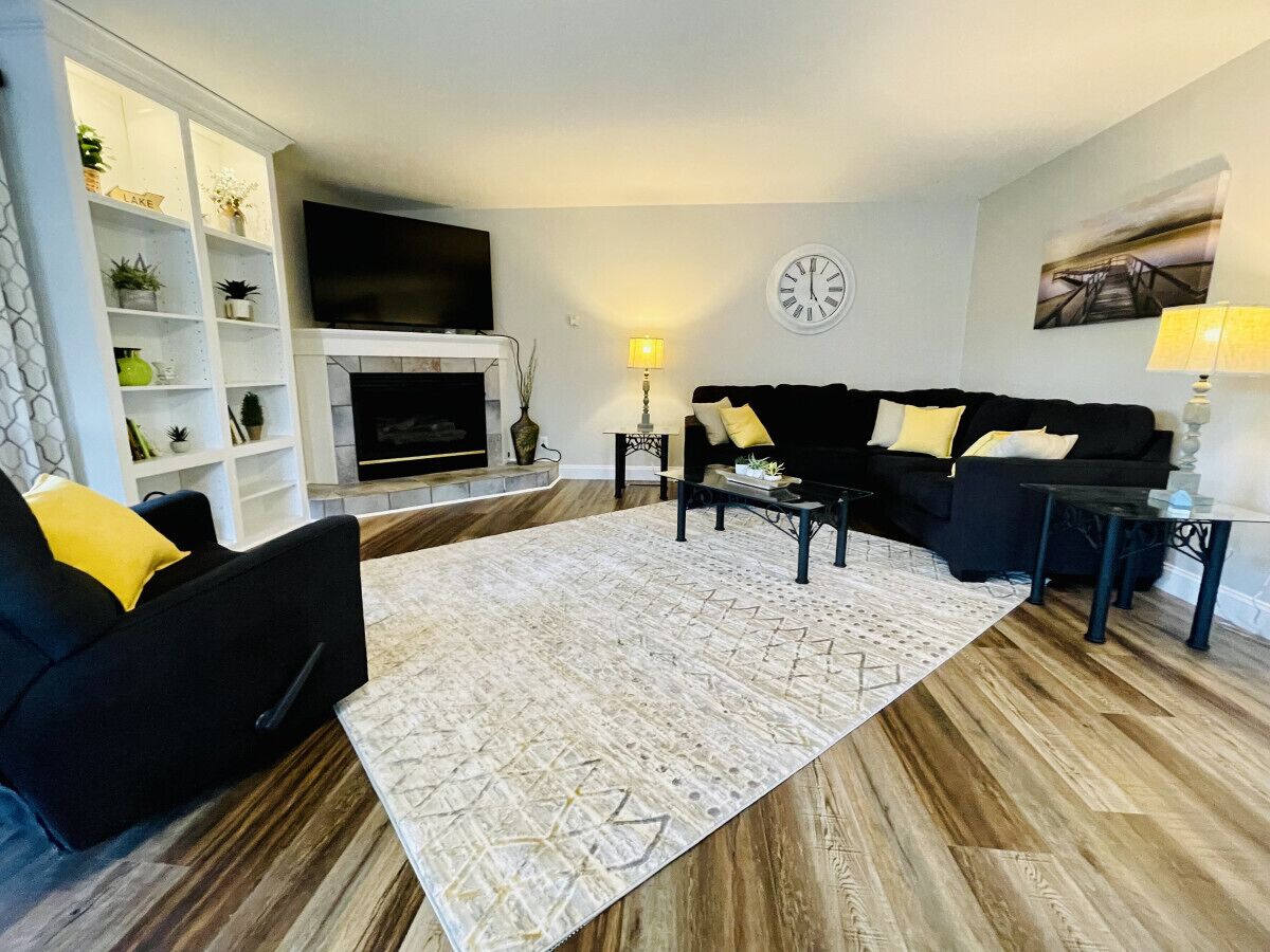 Lakefront Home w/ Beautiful View of KY Lake