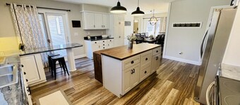 Lakefront Home with Private Dock