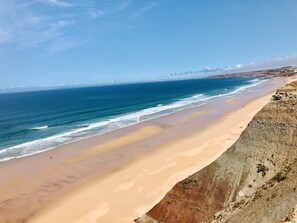 Ubicación cercana a la playa
