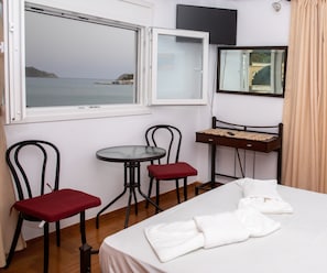 3 camere, ferro/asse da stiro, Wi-Fi gratuito, lenzuola