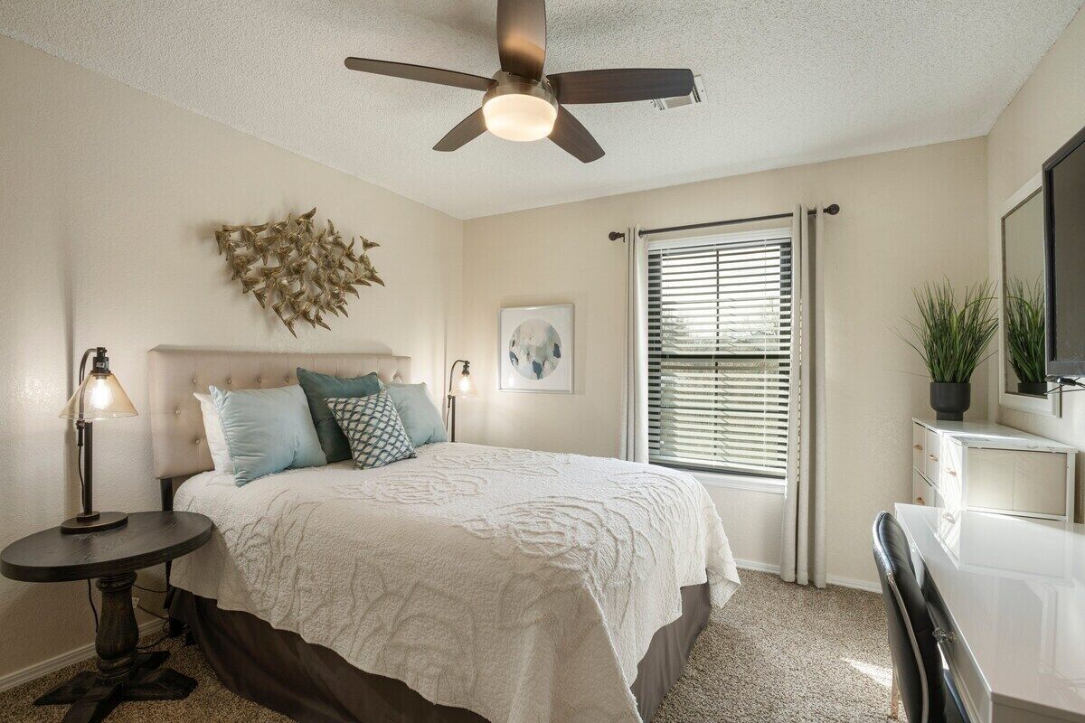 Jenks Spectacular Spain Ranch-Close to Five Oaks