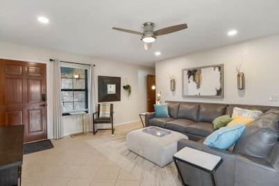 Jenks Spectacular Spain Ranch-Close to Five Oaks
