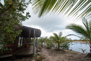 Cabin | Dihias secara berasingan, dilengkapkan perabot secara berasingan 