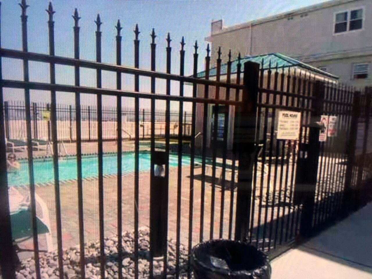 STAY OCEANFRONT ON THE BEACH@STOCKTON! POOL!  HOT TUB!