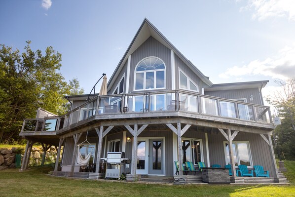 Exterior - Water front, kayaking, wildlife, surfing and fresh air (Head of Jeddore)