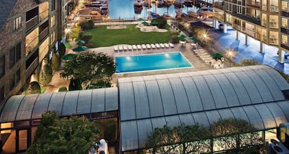 Newport Harbor front Luxury Resort, Two Bedroom with indoor/outdoor pools