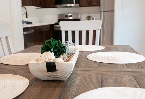 Coeur d'Alene Theme: Suites of Lava #8