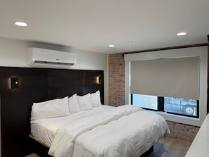 1 bedroom, desk, free WiFi, bed sheets
