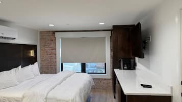 1 habitación, escritorio, wifi gratis y ropa de cama