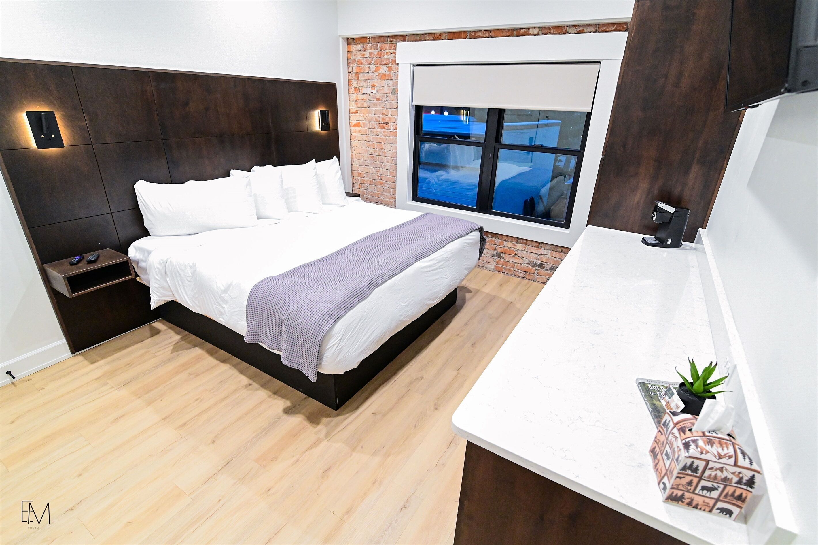 1 chambre, bureau, accès au Wi-Fi (inclus), literie fournie