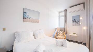 1 bedroom, iron/ironing board, free WiFi