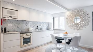 Deluxe Apartment | Living area