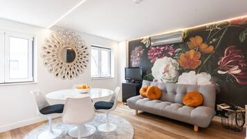 Deluxe Apartment | Living area