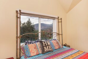 5 bedrooms, desk, iron/ironing board, travel cot - ★★★★★Million DollarCastle.Walktodowntwn.Hotspring⛷ (Glenwood Springs)