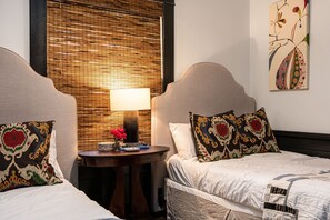 3 bedrooms, desk, iron/ironing board, WiFi