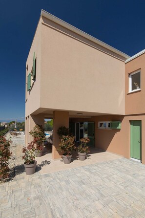 Exterior - Villa OLIVE OCEAN with pool and seaview (Malinska)