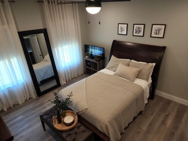 3 bedrooms, iron/ironing board, travel cot, free WiFi