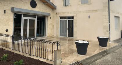 Stopover gîte at the foot of St EMILION