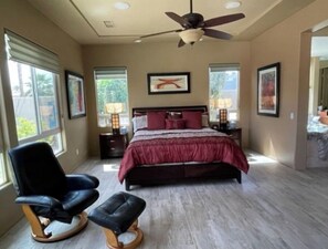 3 camere, una scrivania, ferro/asse da stiro, Wi-Fi gratuito