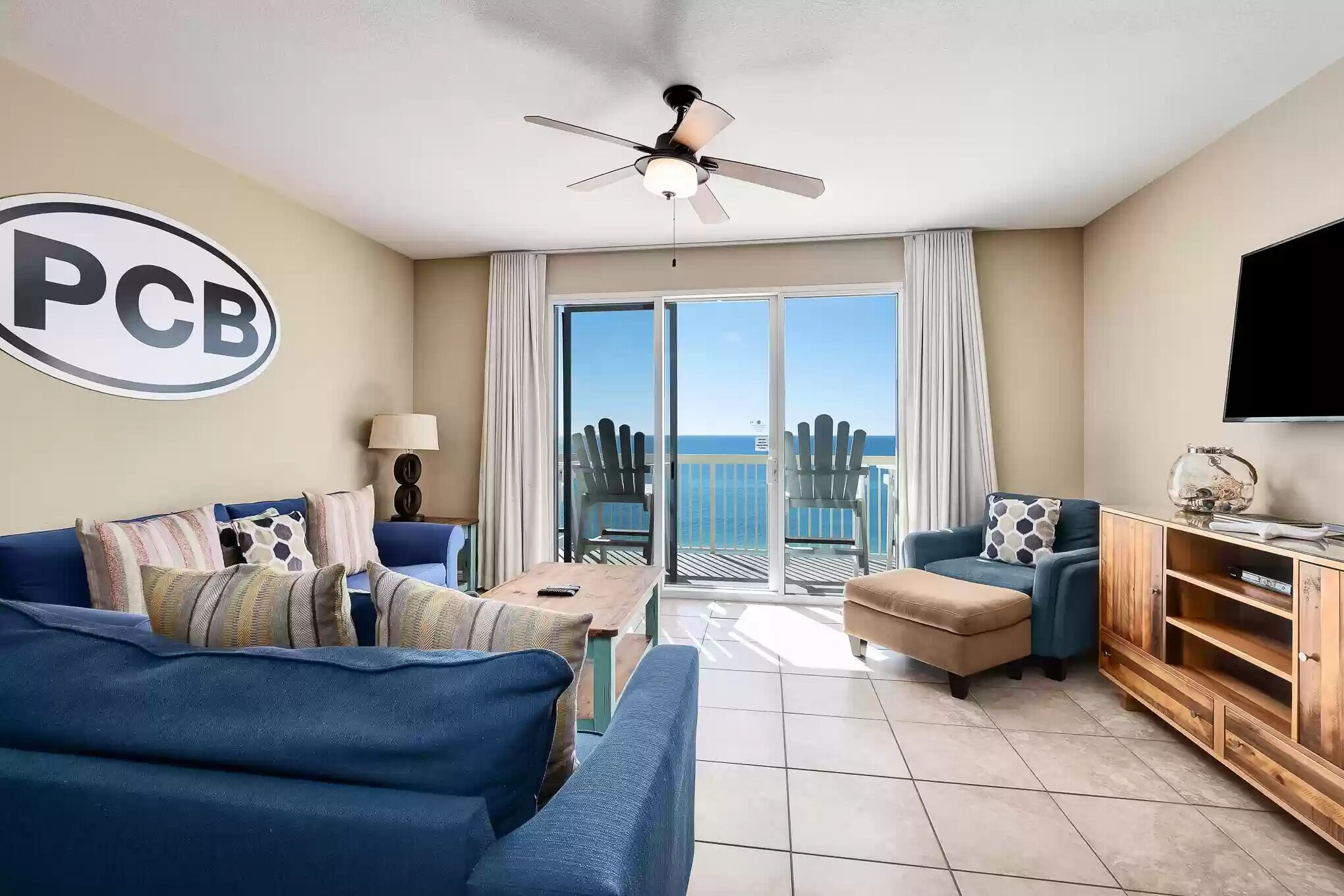 Direct Beachfront, Amazing Gulf Views, Quiet West End! Winter Specials!