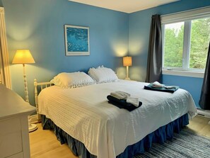 4 Schlafzimmer, Schreibtisch, Bügeleisen/Bügelbrett, kostenloses WLAN